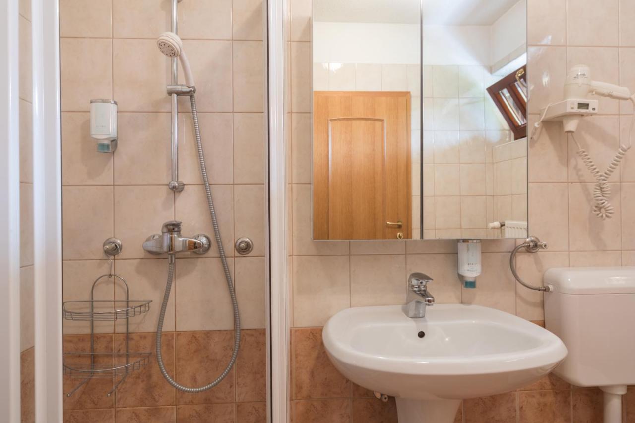 Apartment Union Bled Bagian luar foto